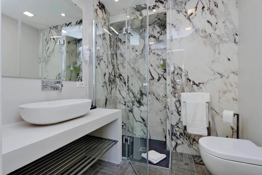 Boutique Suites Della Croce ローマ エクステリア 写真